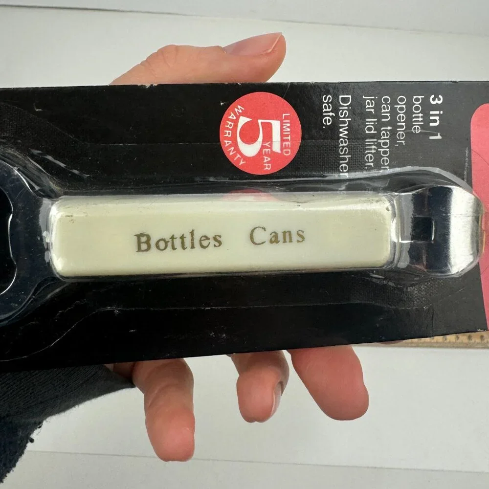 Vtg Sealed Hoan 3 in 1 Bottle Can Jar Opener Cap'n Can Opener White Prop READ‎